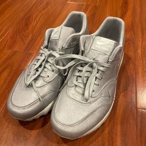 Nike Air wolf Gray Sneakers